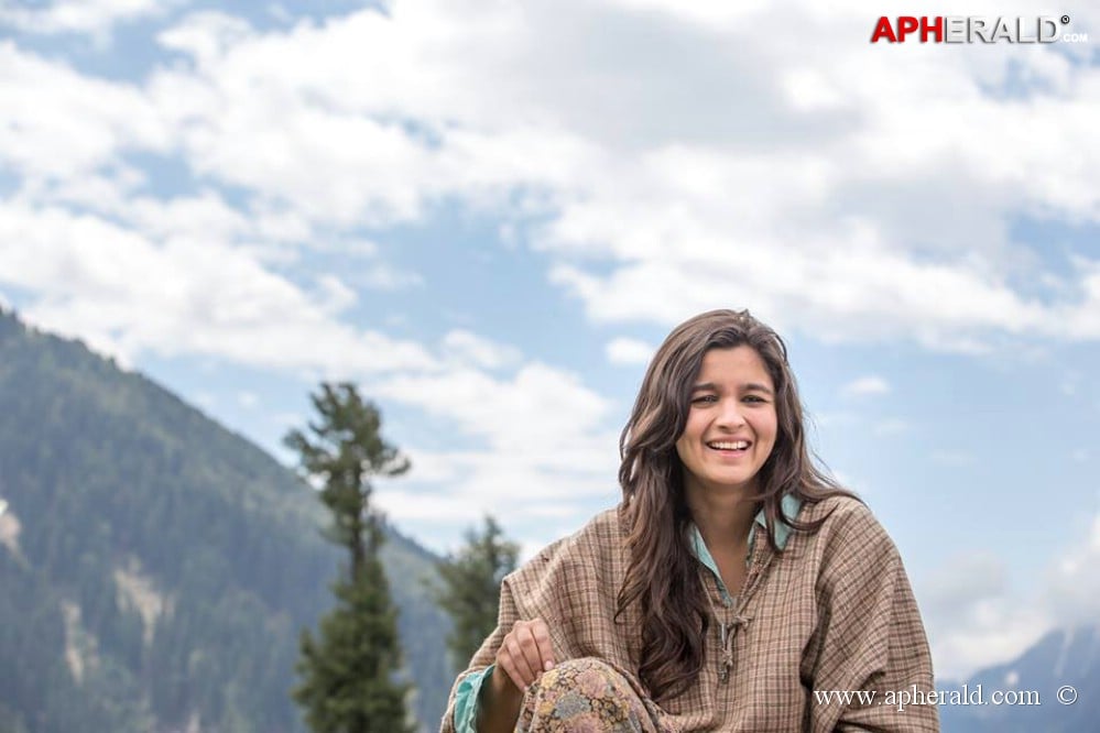 Highway Movie Stills