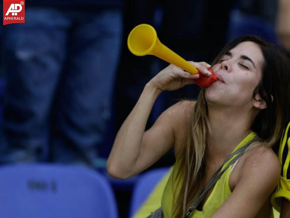 Hottest Football Fans on The Planet