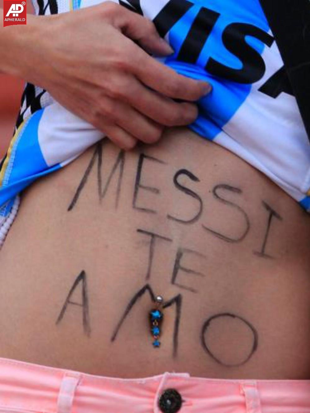 Hottest Football Fans on The Planet