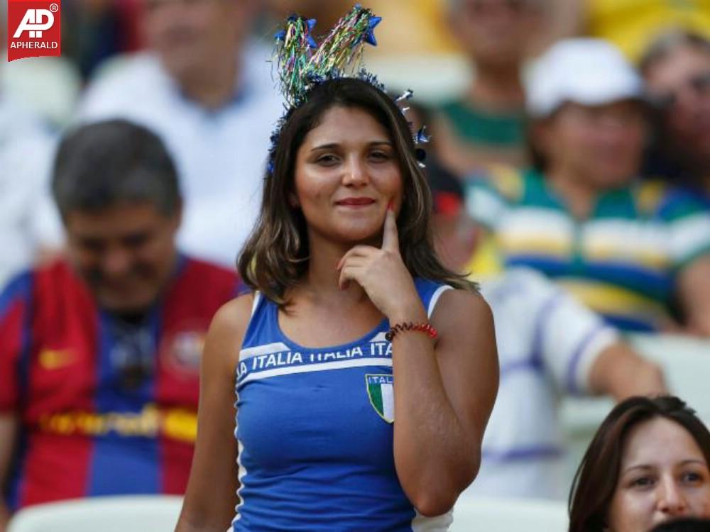 Hottest Football Fans on The Planet