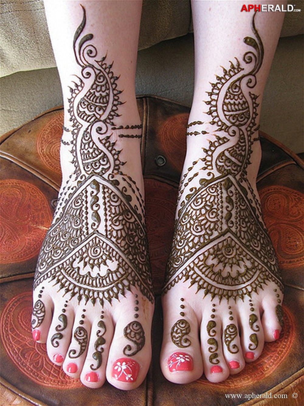  Indian Mehndi design Photos 1