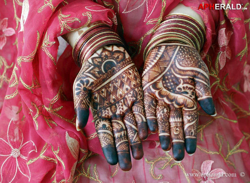  Indian Mehndi design Photos 1