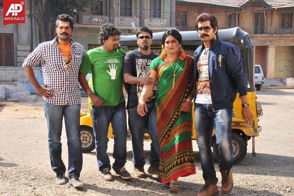 Intelligent Idiots Movie New Stills