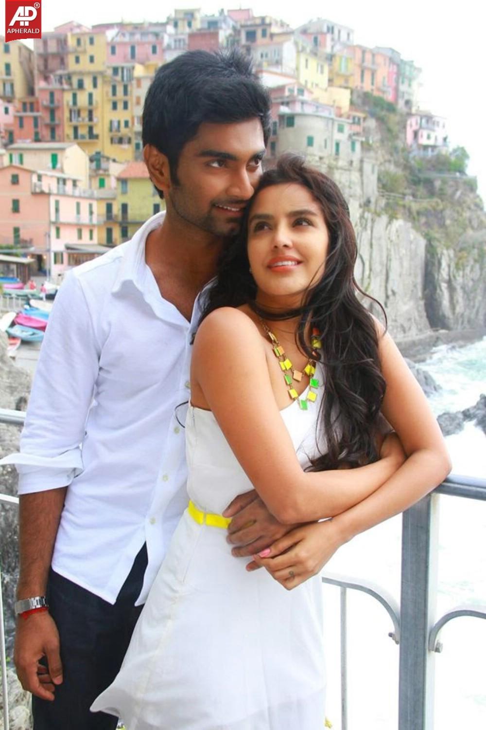 Irumbu Kuthirai Movie Latest Photo Gallery