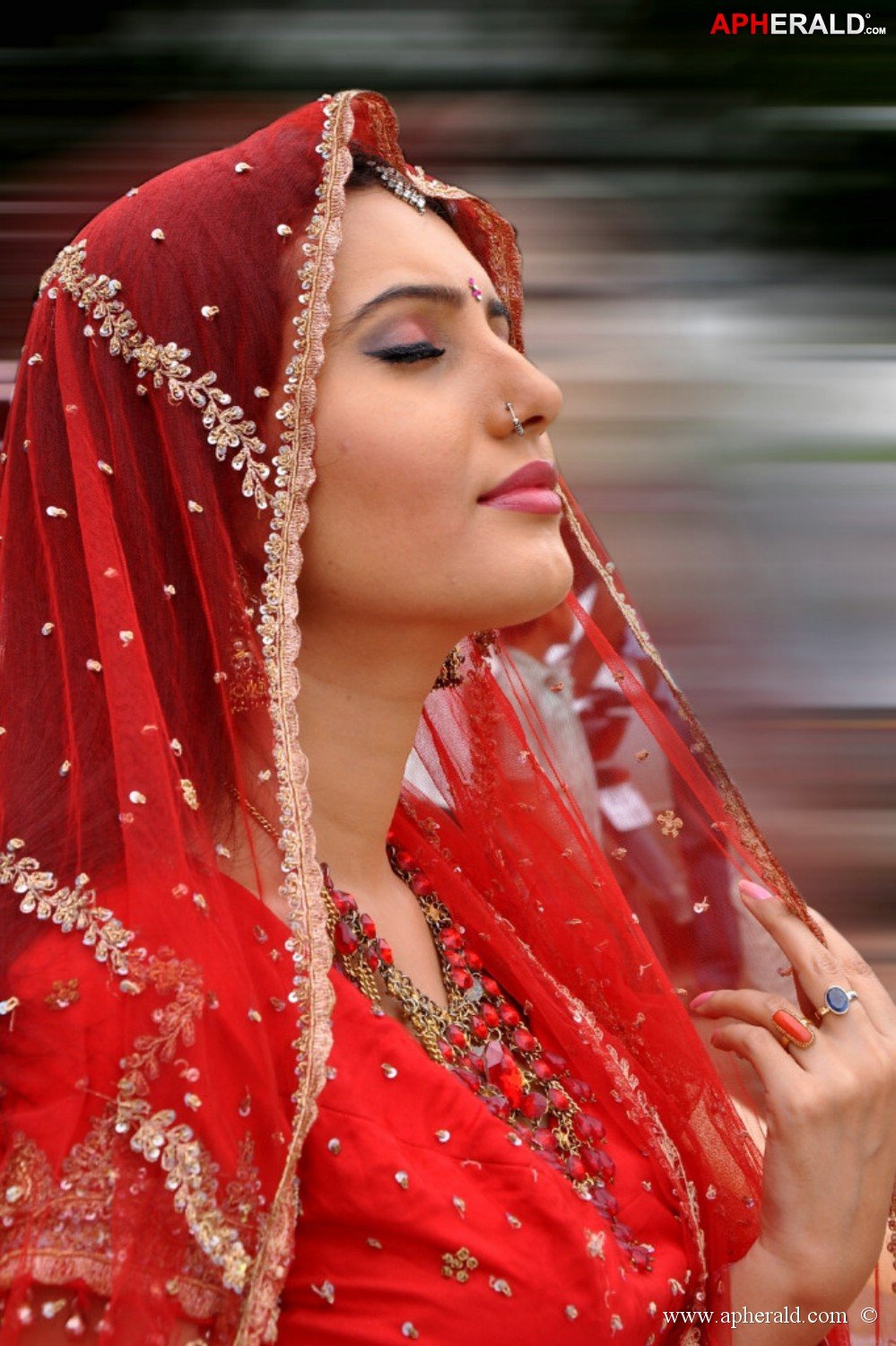 Ishta Sakhi Movie Spicy Stills