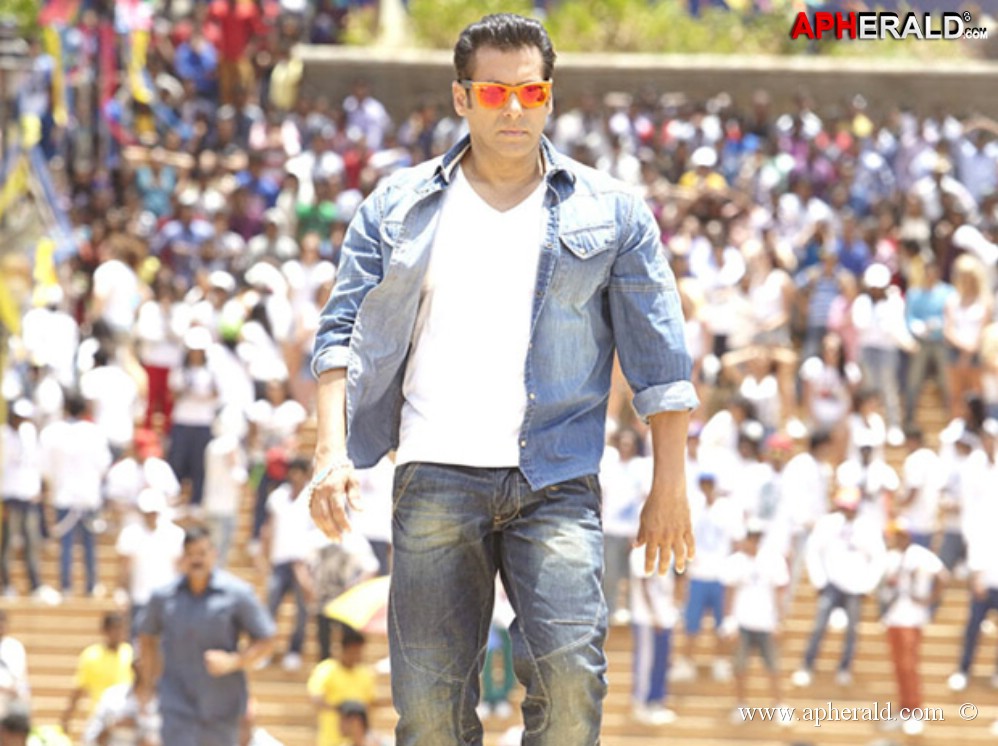 Jai Ho Movie Latest Images