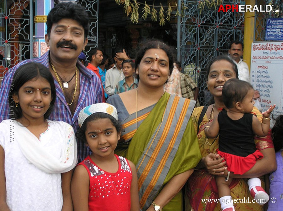 Jeevitha Rajsekhar Family Pics