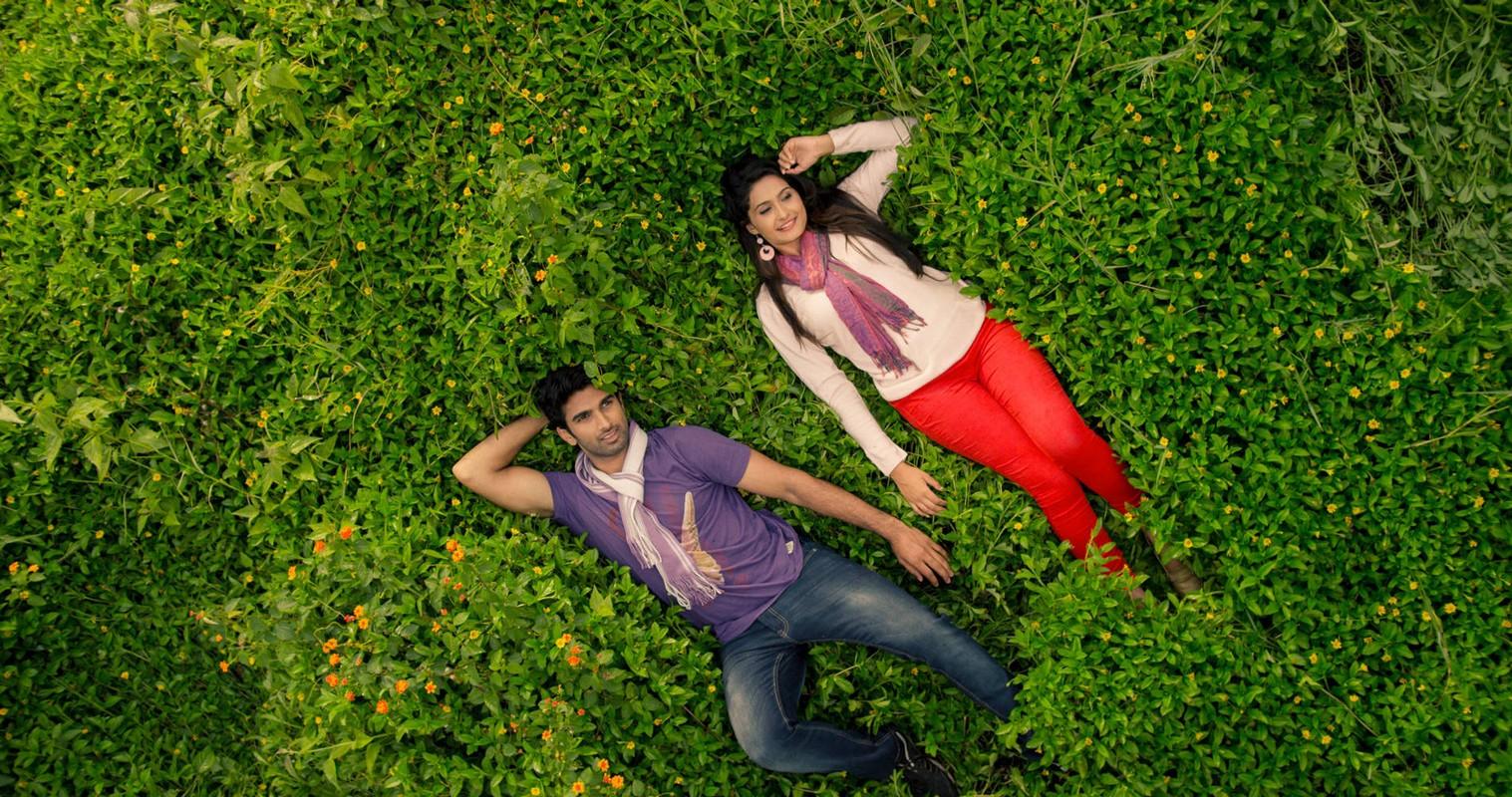 Jippa Jimikki Tamil Movie Stills