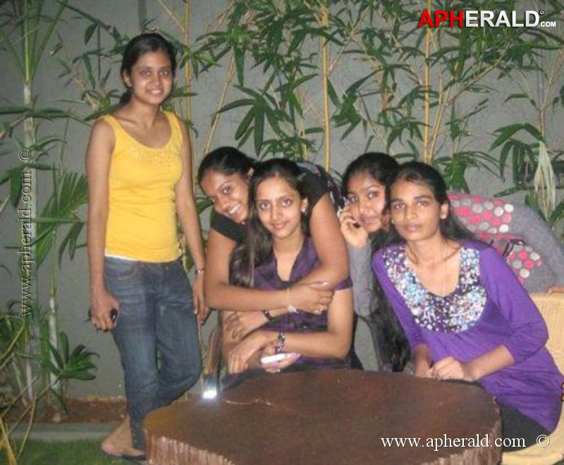 jr ntr wife lakshmi pranathi unseen pics