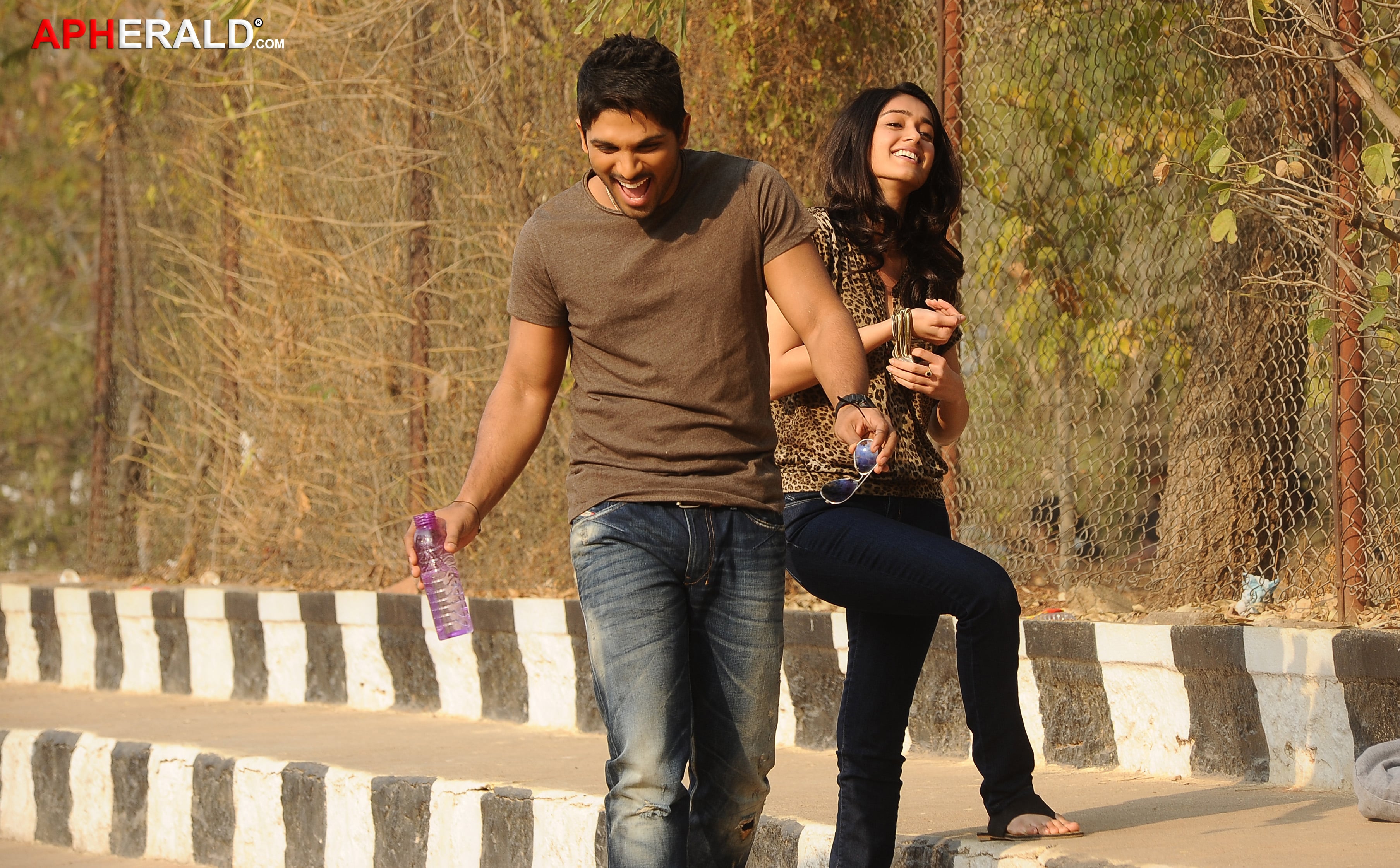 Julayi Movie Wallpapers