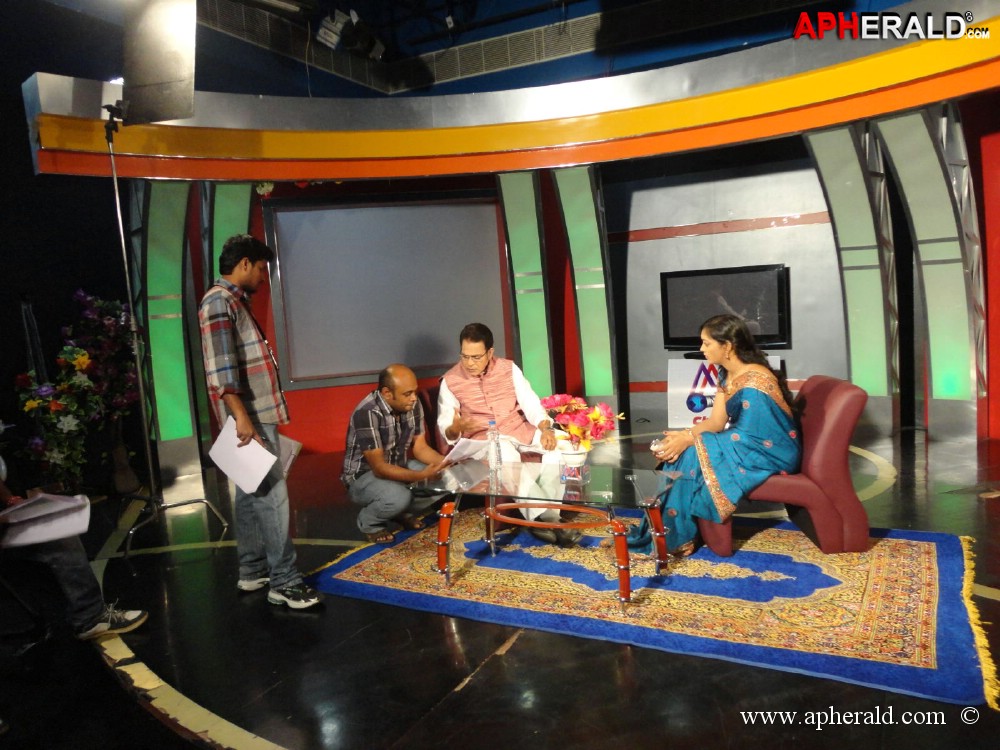 Just Business Movie working stills