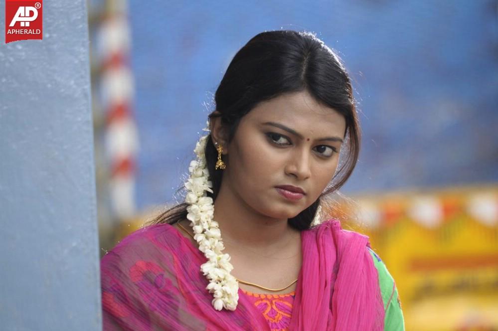 Kadhal 2014 Movie Stills