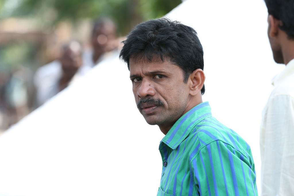 Kalavu Thozhirchalai Movie Stills