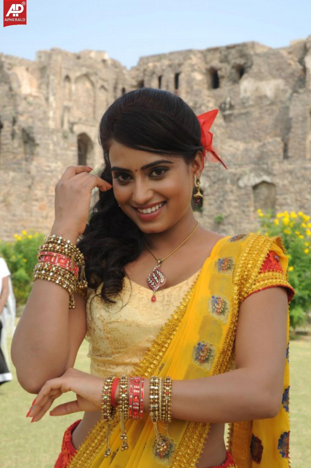 Kalkandu Tamil Movie Latest Stills