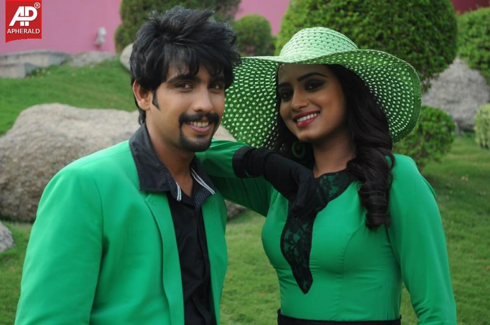 Kalkandu Tamil Movie Latest Stills