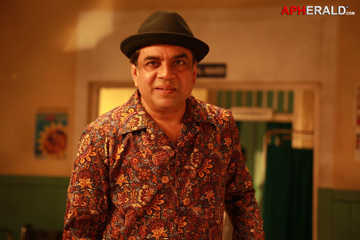 Kamaal Dhamaal Malamaal Stills