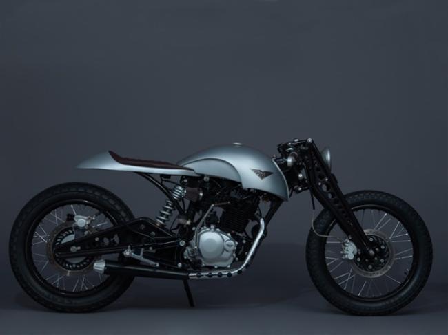 Karizma Cafe Racer Photos