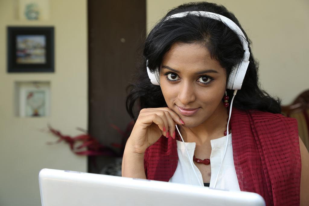 Kathai Thiraikadhai Vasanam Iyakkam Movie Pics