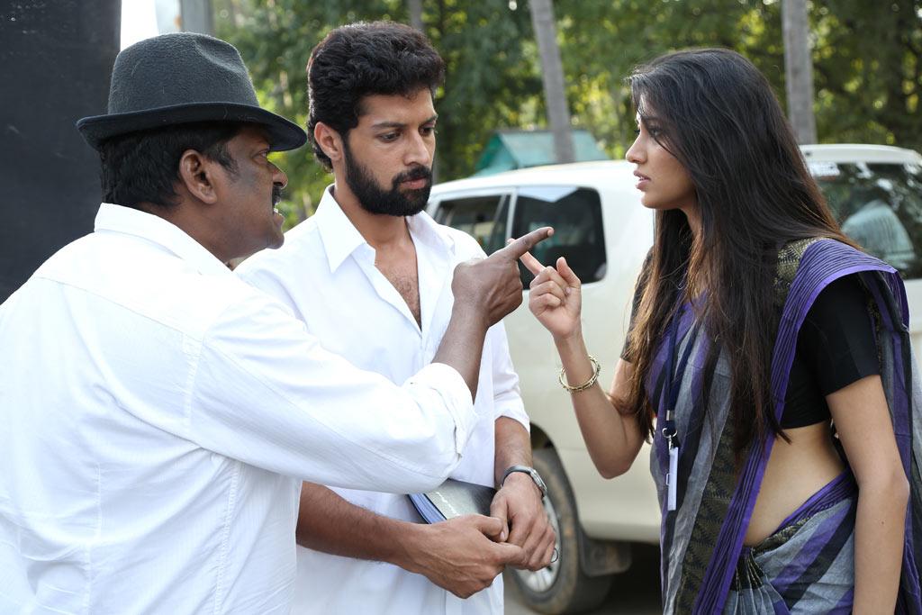 Kathai Thiraikadhai Vasanam Iyakkam Movie Pics