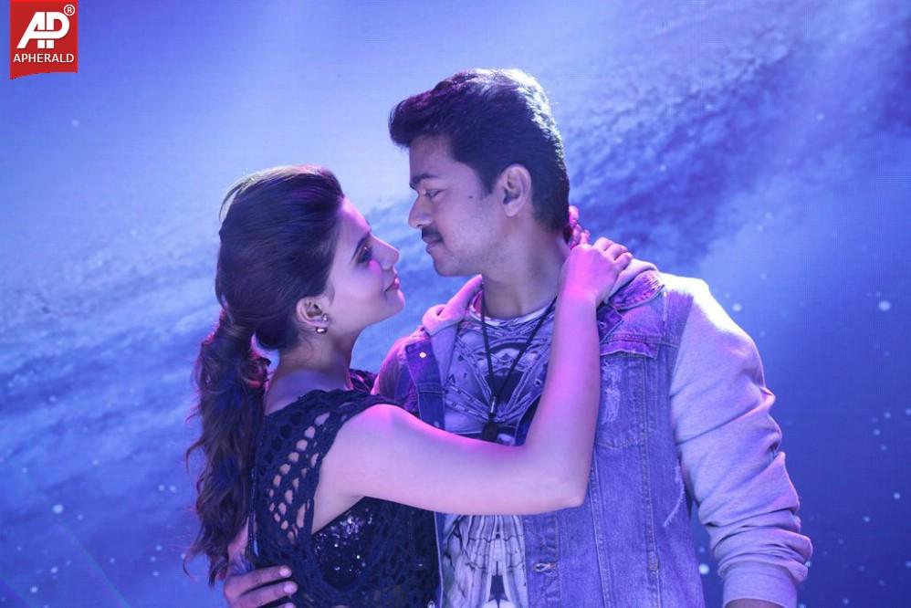 Kaththi Movie Latest Working Stills