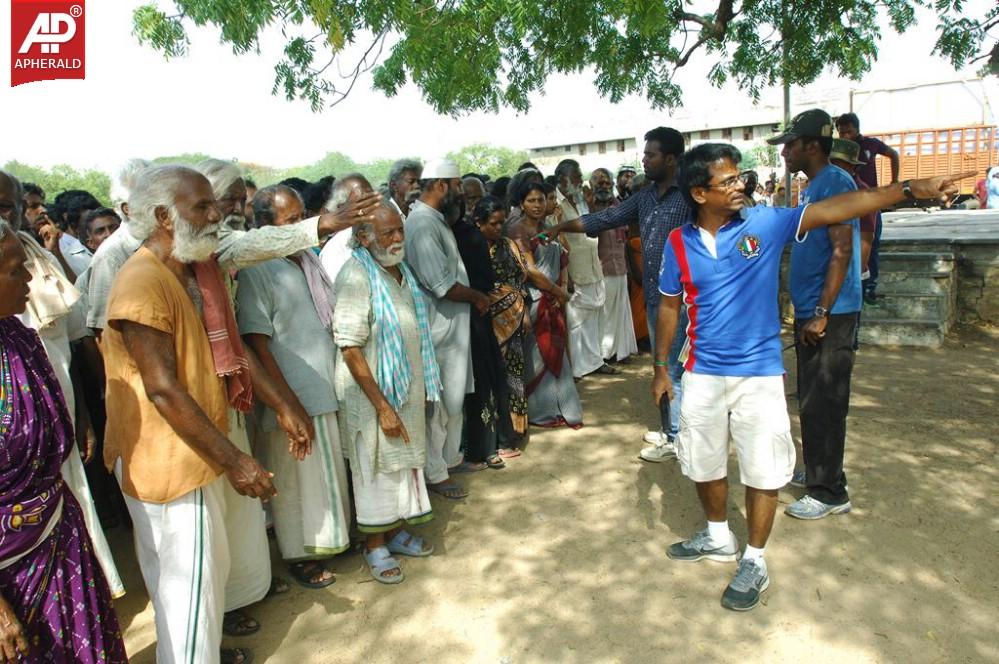 Kaththi Movie Latest Working Stills