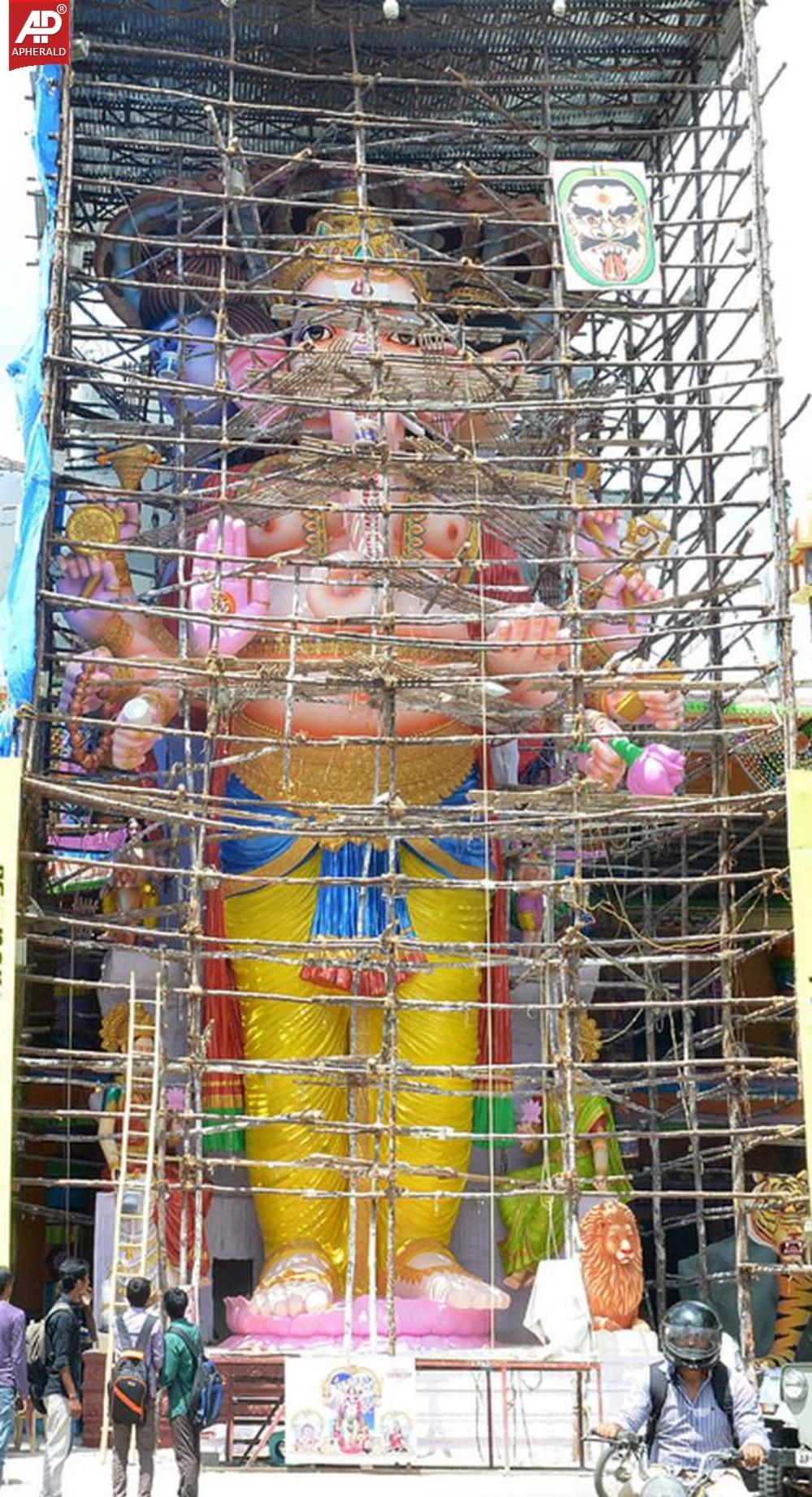 Khairatabad Ganesh 2014 Sample Statue Photos