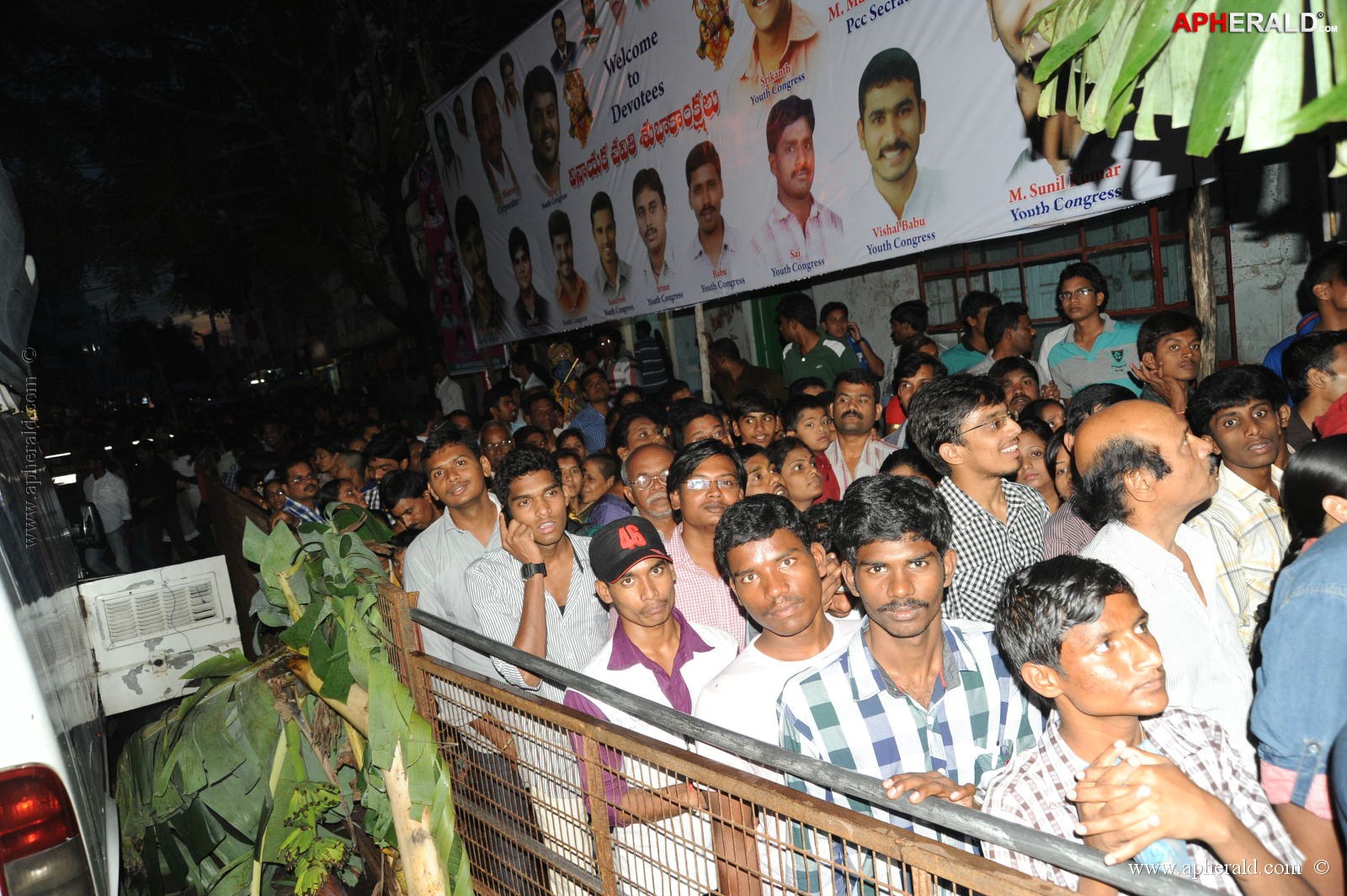 khairatabad ganesh idol 2013