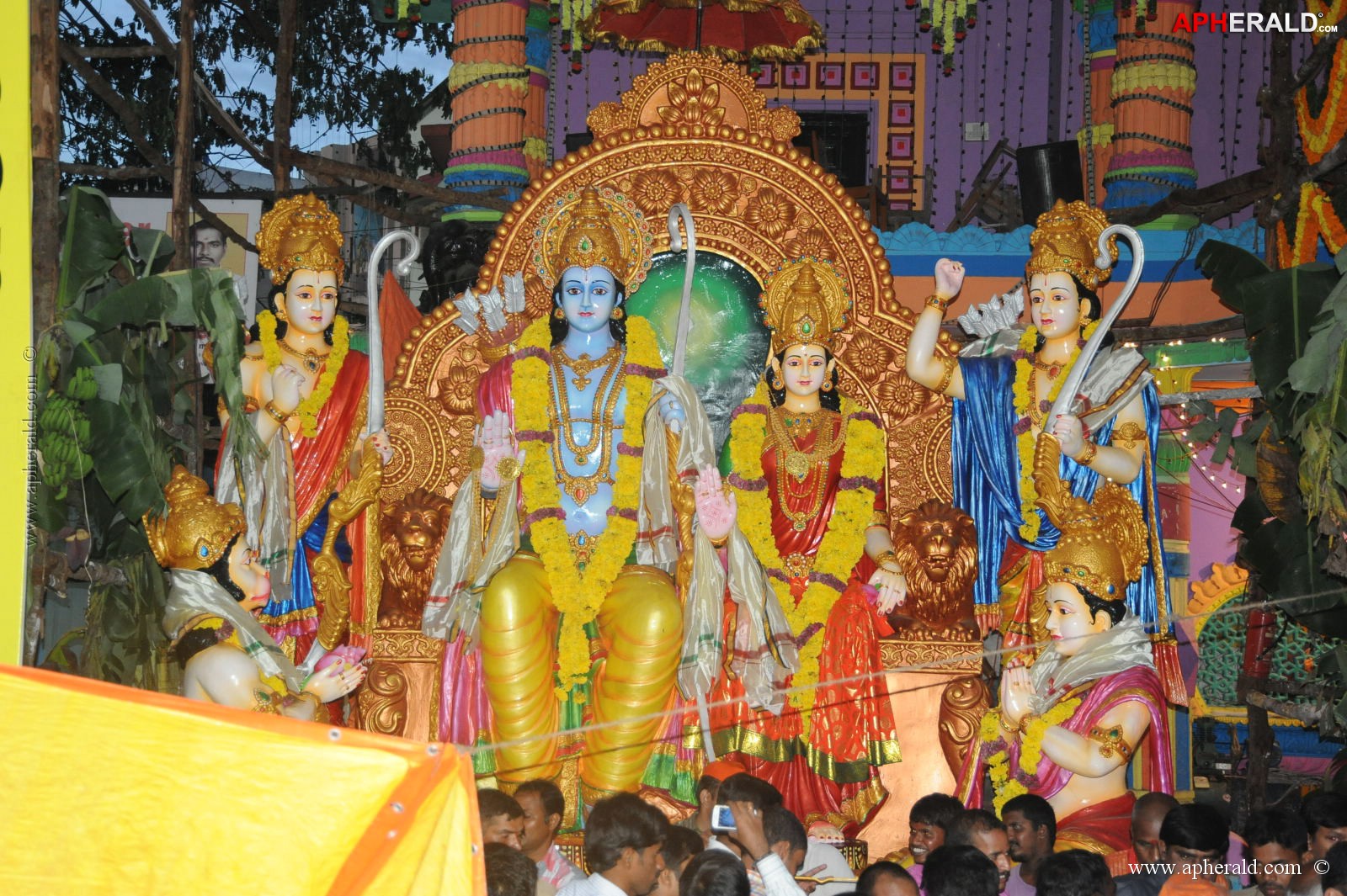 khairatabad ganesh idol 2013