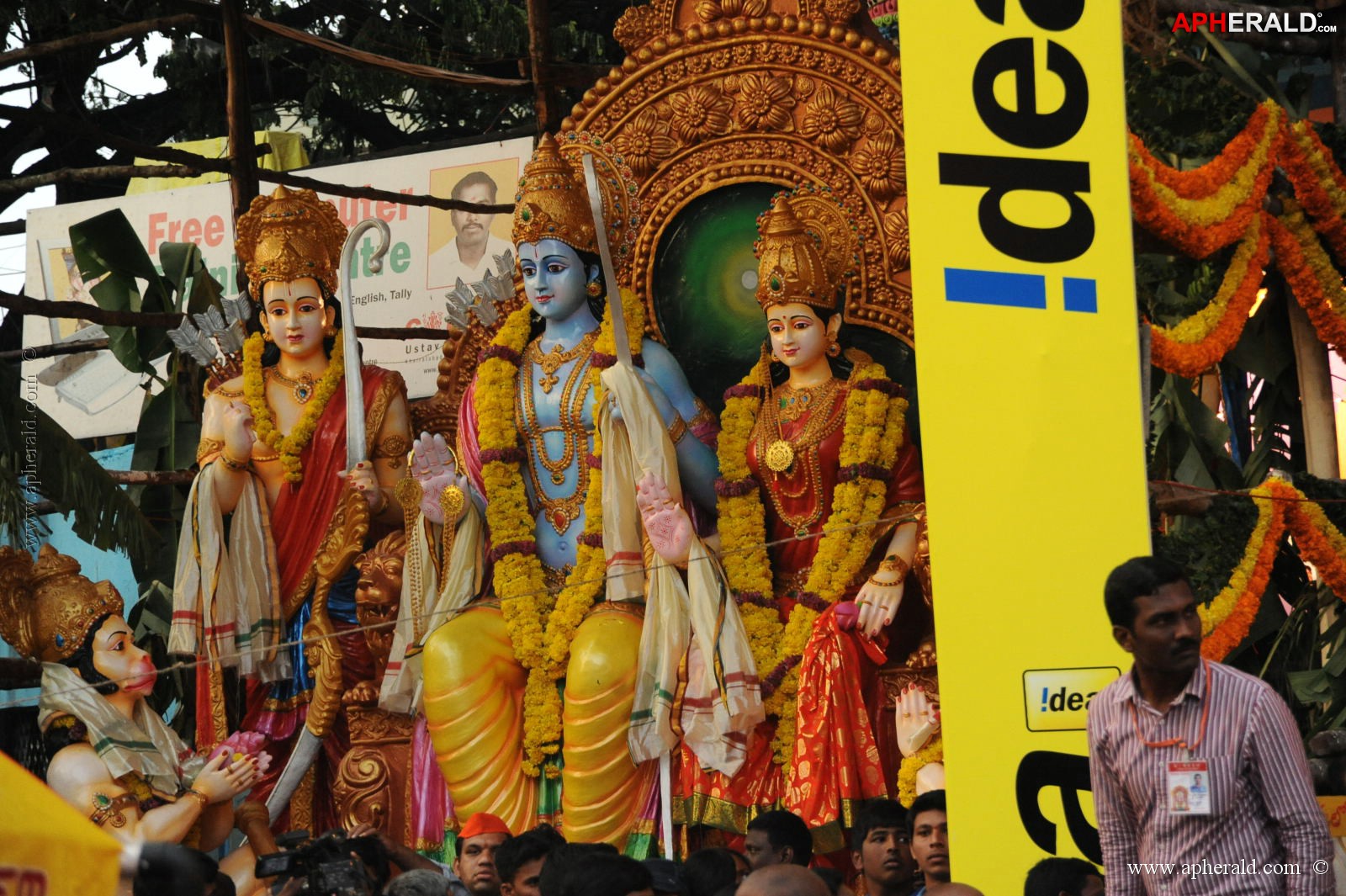 khairatabad ganesh idol 2013