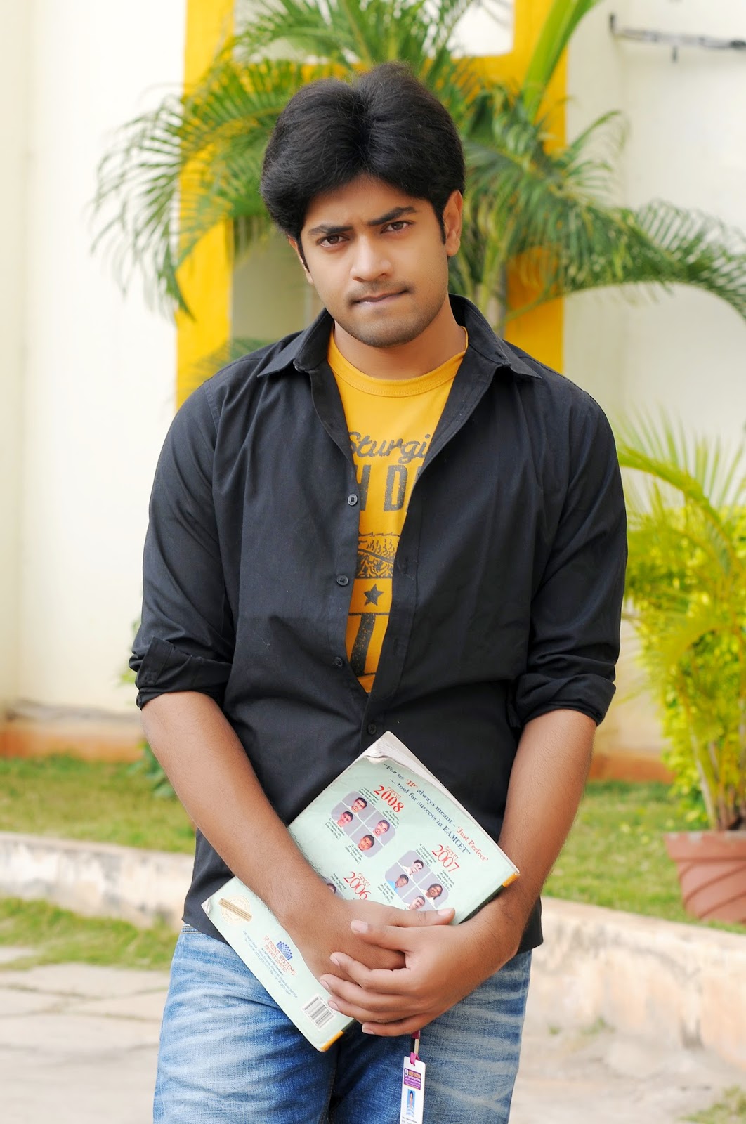 Kirak Telugu Movie Latest Stills