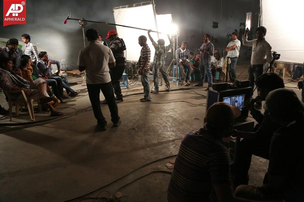 Kotha Janta Movie Making Stills