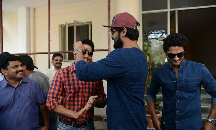 Krishnamma Kalipindi Iddarini Last Day Shooting and Press Meet