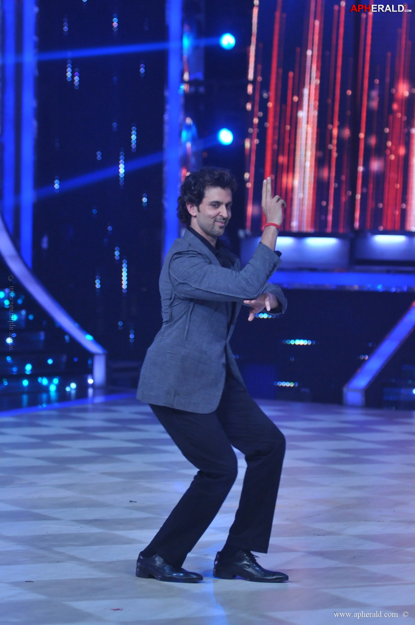 Krrish3 Promotion at Jhalak Dikhhla Jaa