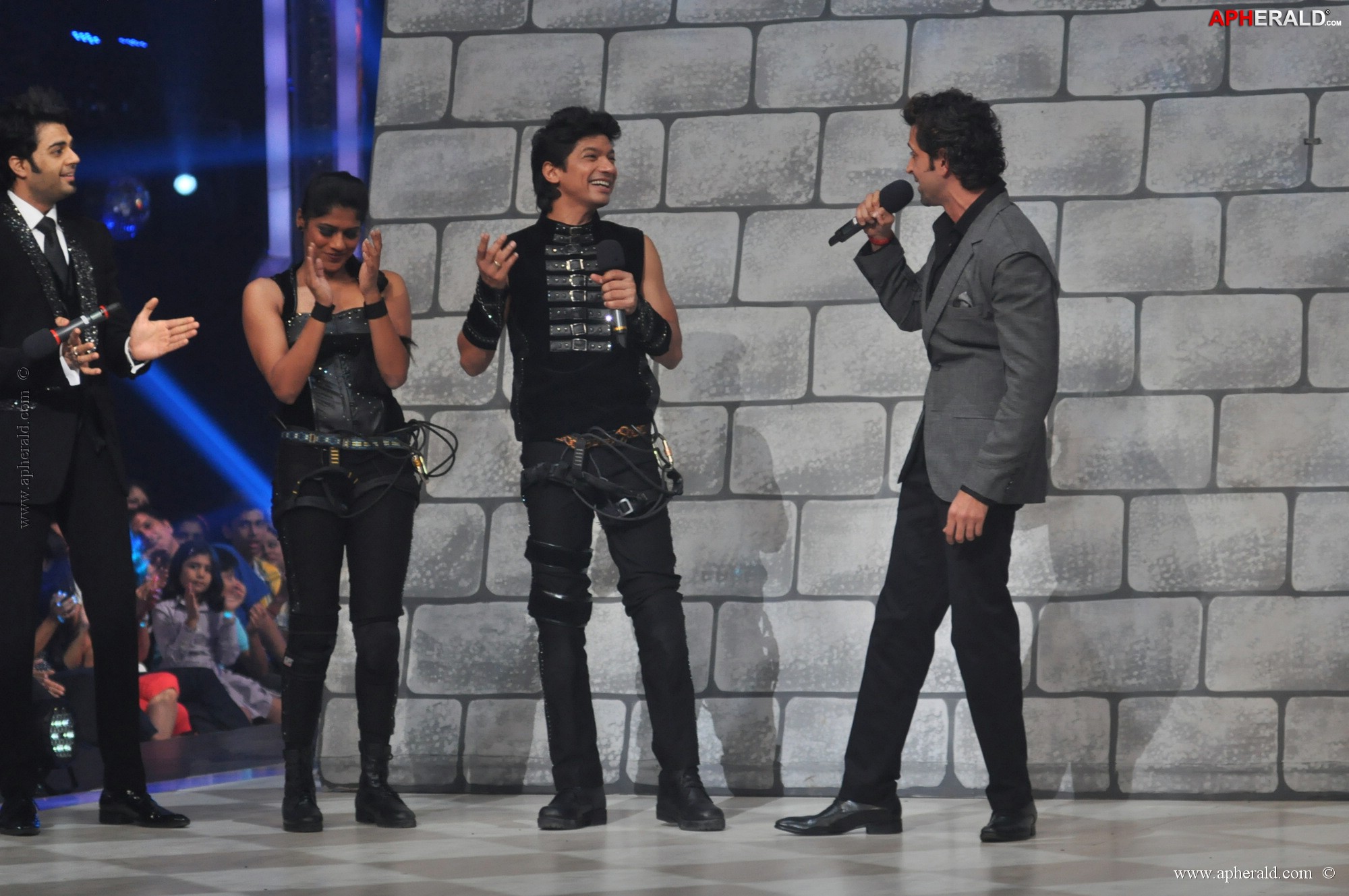 Krrish3 Promotion at Jhalak Dikhhla Jaa