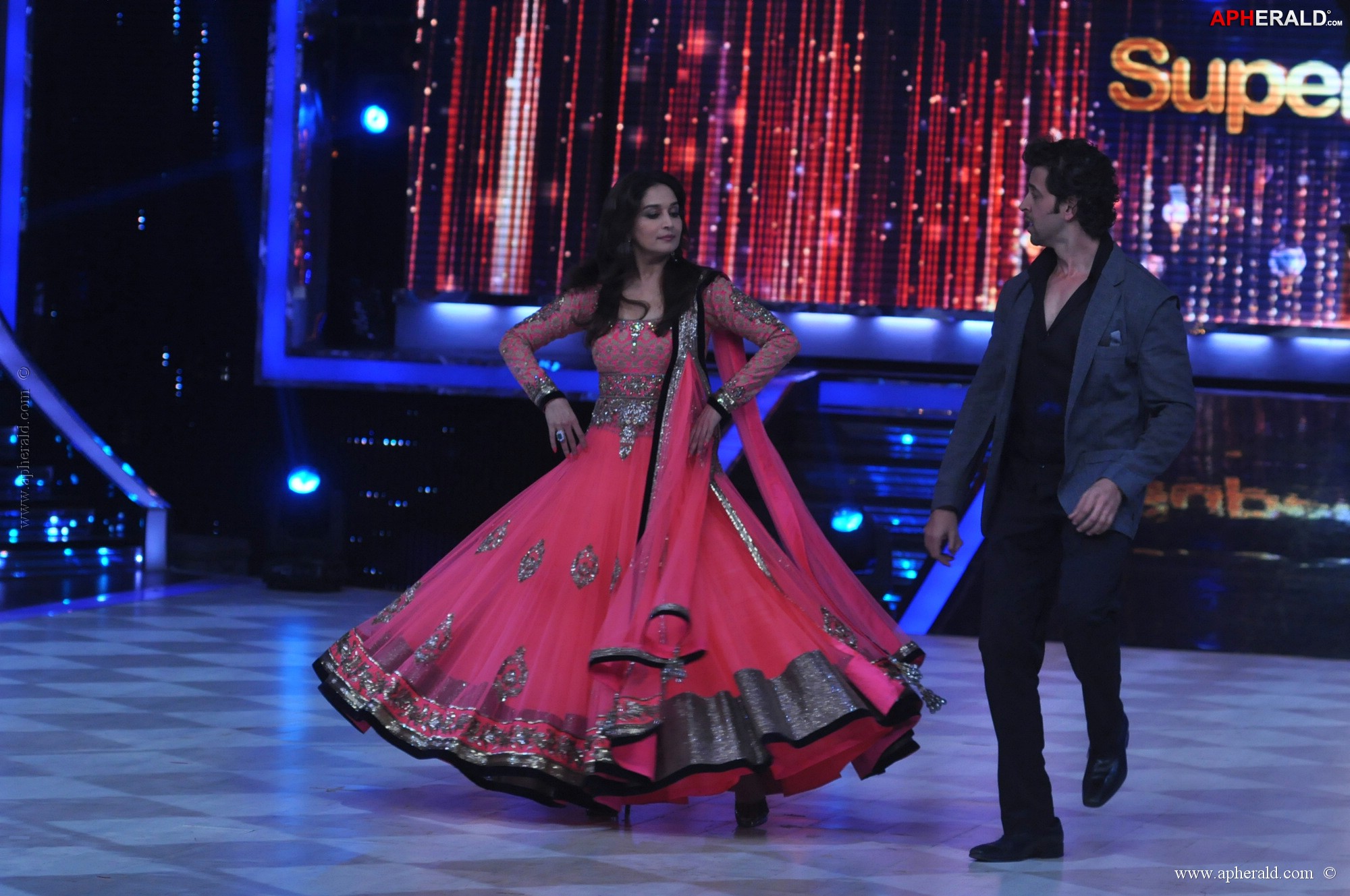Krrish3 Promotion at Jhalak Dikhhla Jaa