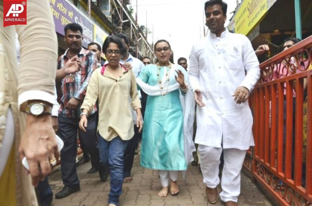 Rani Mukerji Snapped at Lalbaugcha Raja Ganesh Mandal