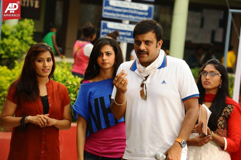 Loukyam Movie Working Stills