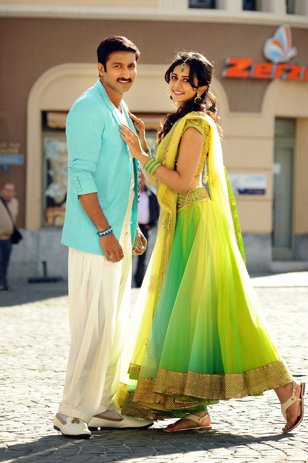 Loukyam Movie Latest Stills