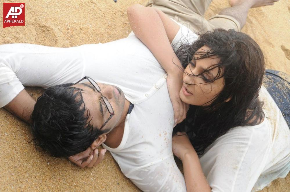 Maane Thene Peye Movie Hot Stills