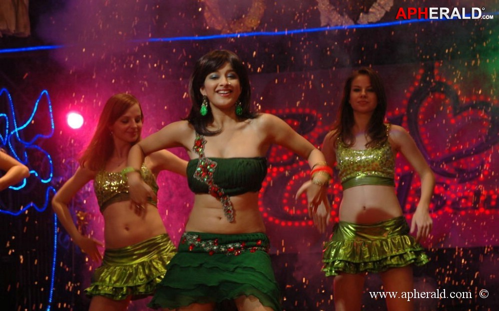 Madhruima Latest Hot Dance Photos