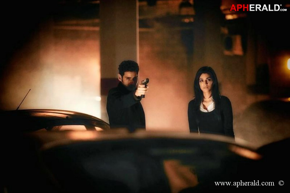 Mahesh Babu's One Nenokkadane Latest HQ Stills