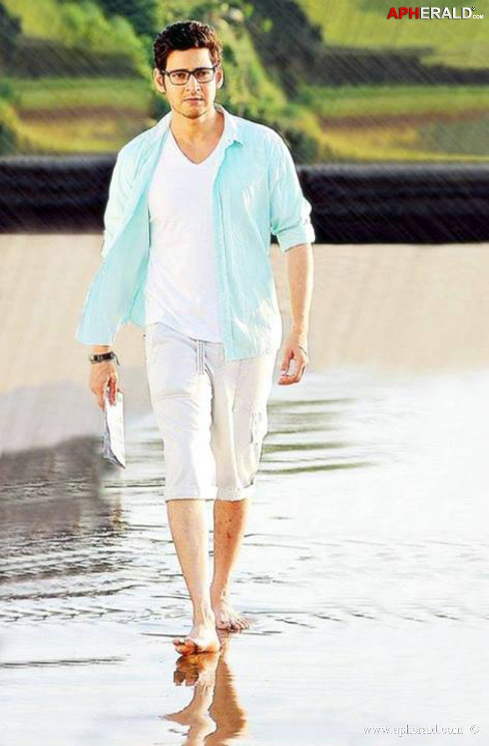 Mahesh One Nenokkadine Movie Latest Stills