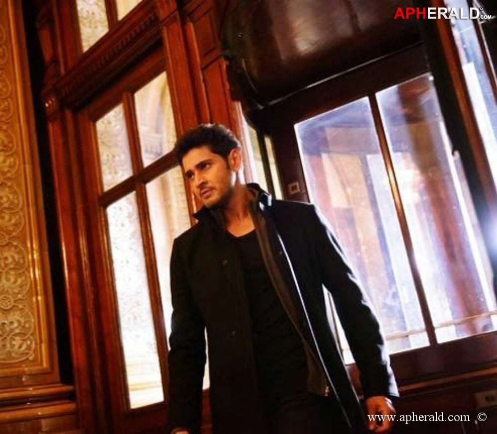 Mahesh One Nenokkadine Movie Latest Stills
