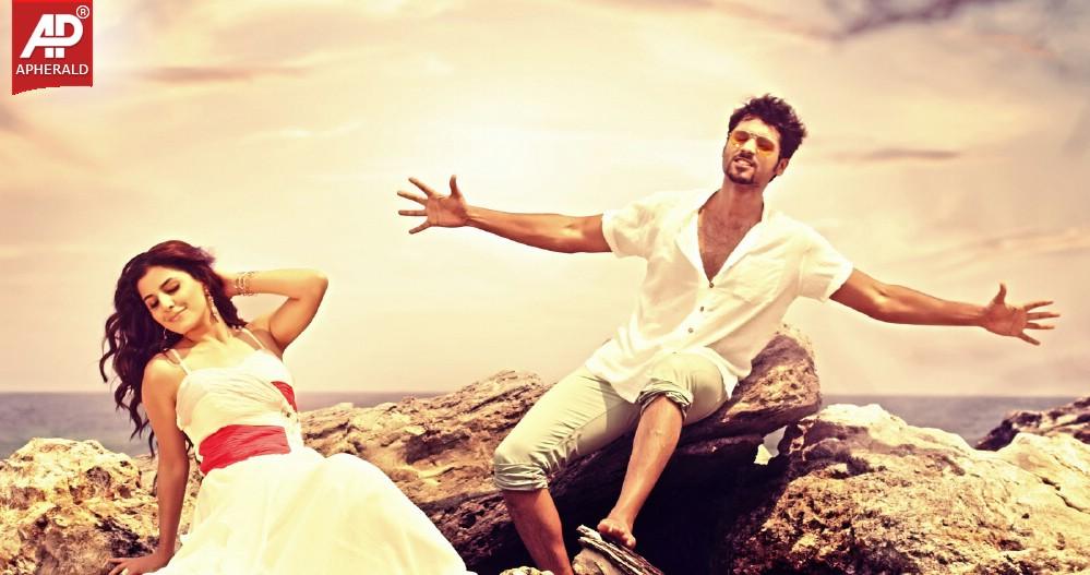 Maine Pyar Kiya Movie Images