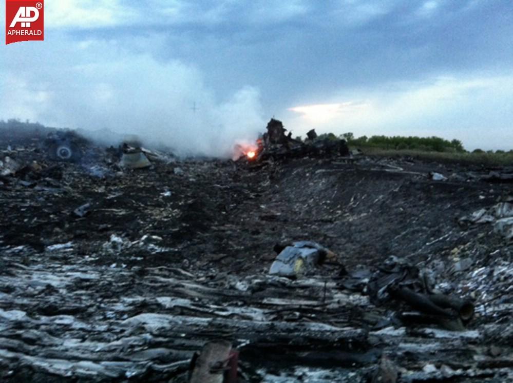 Malaysia Airlines plane crash in Ukraine