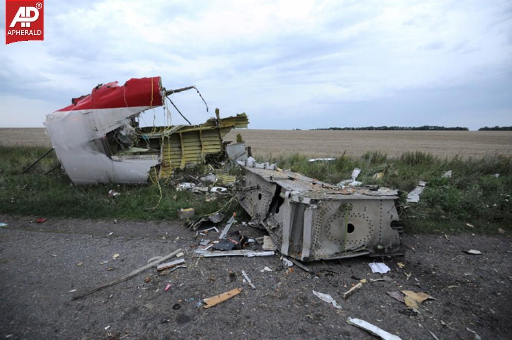 Malaysia Airlines plane crash in Ukraine