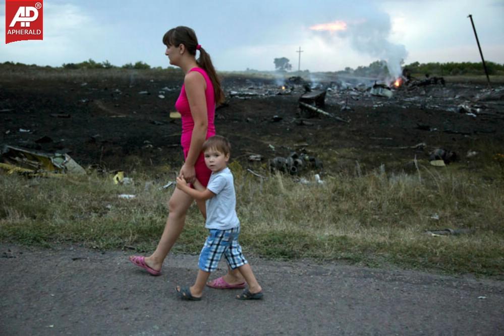 Malaysia Airlines plane crash in Ukraine