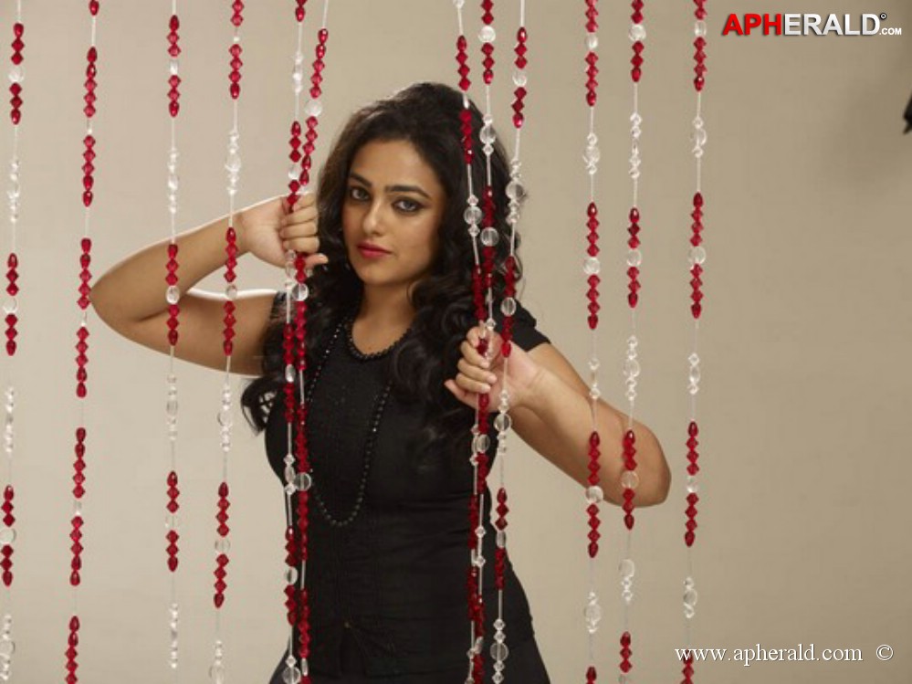 Malini 22 Movie new Photos