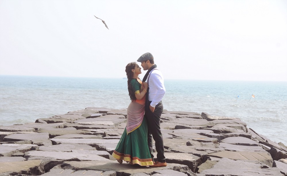 Malli Malli Idhi Raniroju Movie Latest Wallpapers