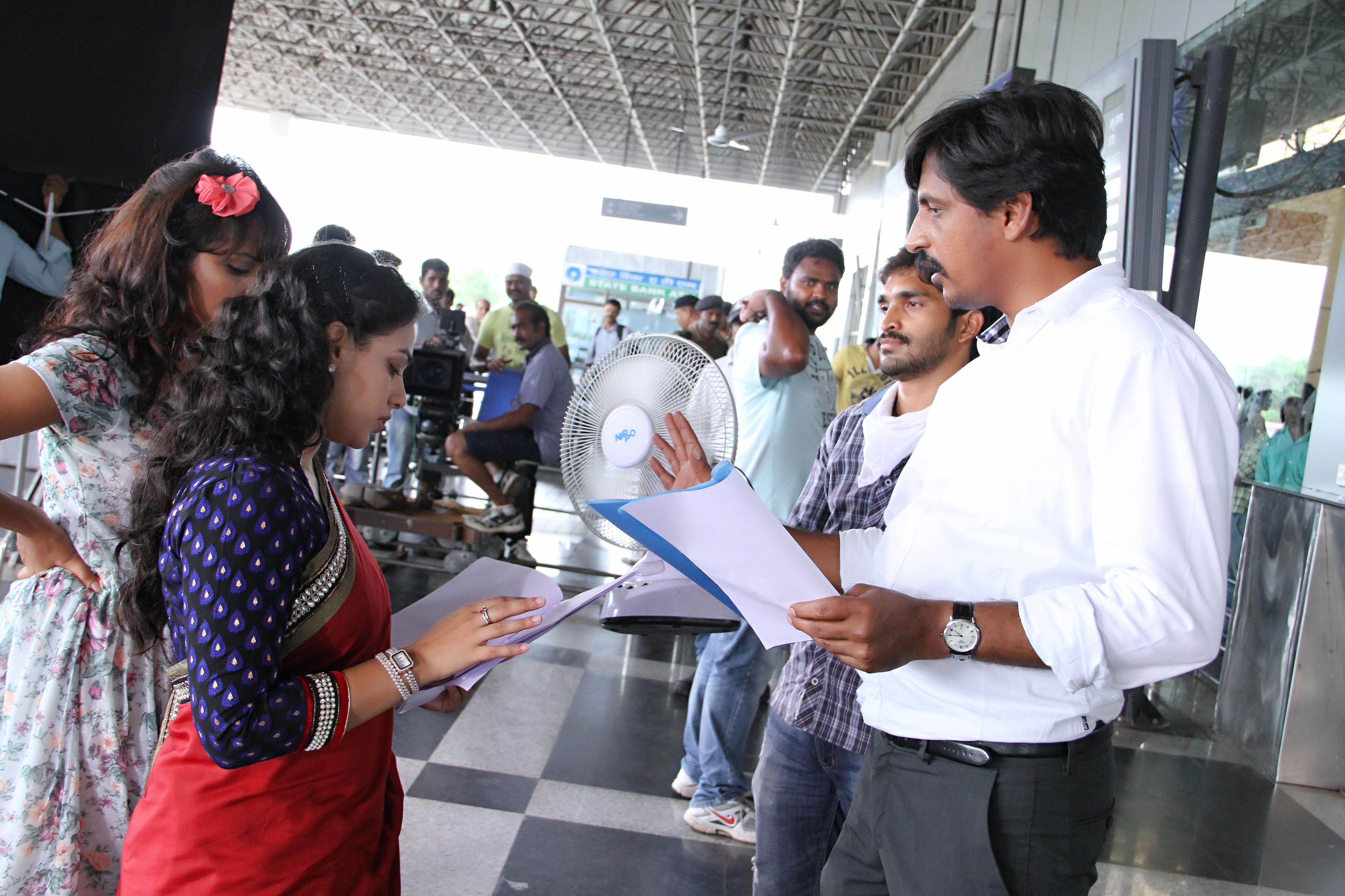 Malli Malli Idi Rani Roju Working Stills